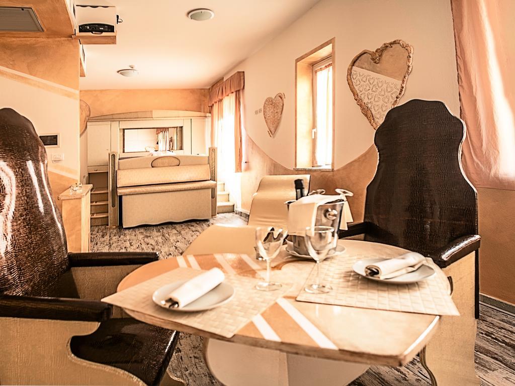 Hotel Butterfly Torre del Lago Puccini Esterno foto
